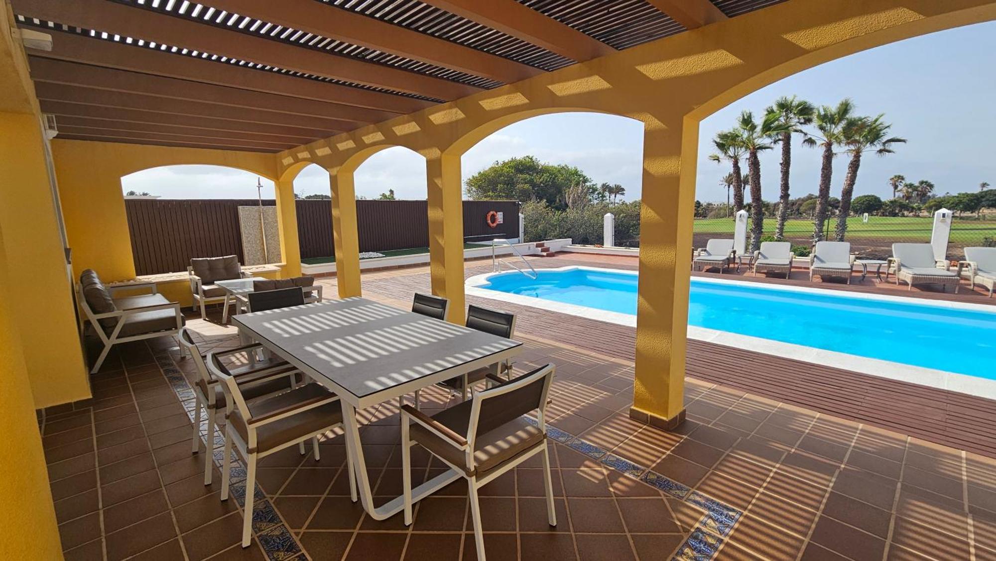 Villa Bonita On Golf In El Descanso ,Caleta Fuste-Fuerteventura Калета-де-Фусте Экстерьер фото