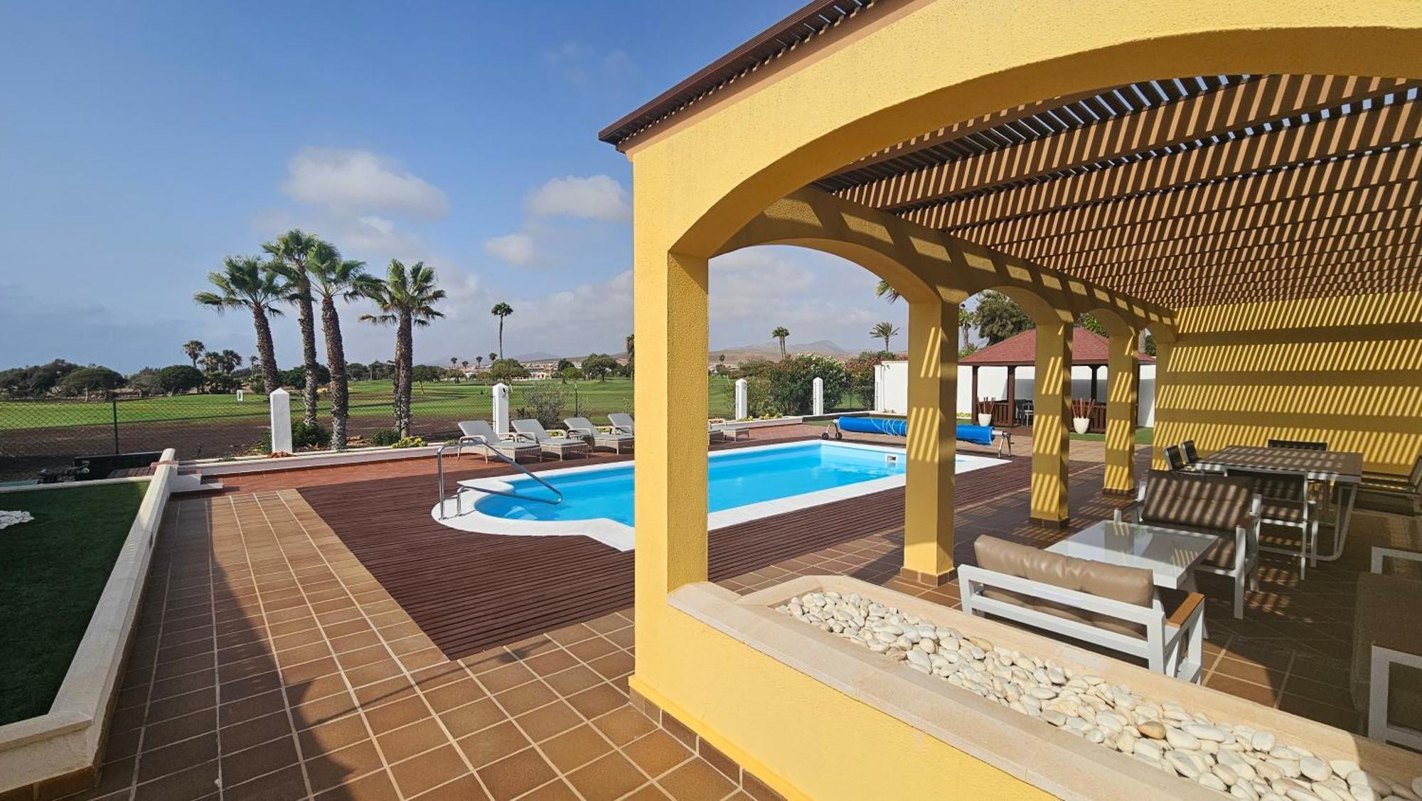 Villa Bonita On Golf In El Descanso ,Caleta Fuste-Fuerteventura Калета-де-Фусте Экстерьер фото
